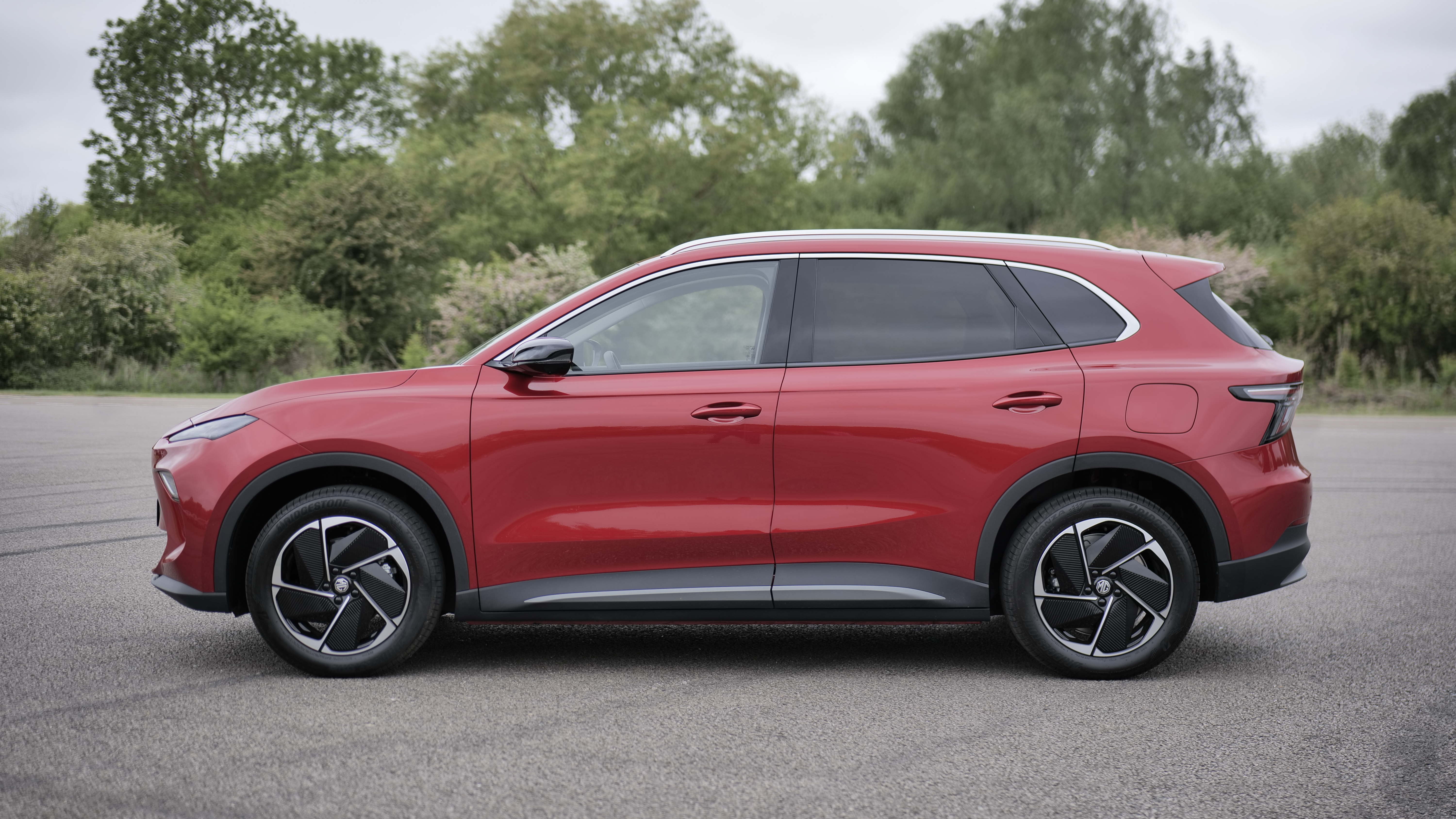 MG MOTOR UK MGS5 170kW SE EV Long Range 64kWh 5dr Auto